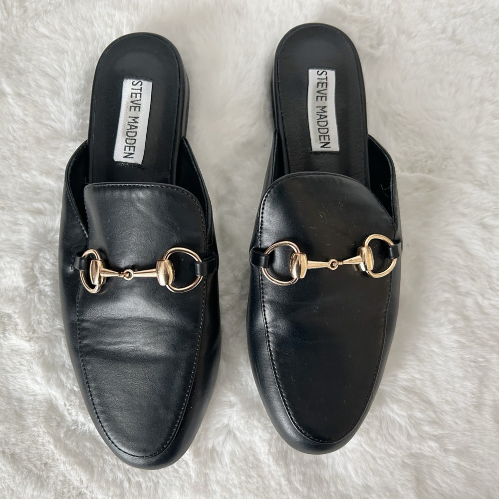 Steve Madden Black Backless Loafers